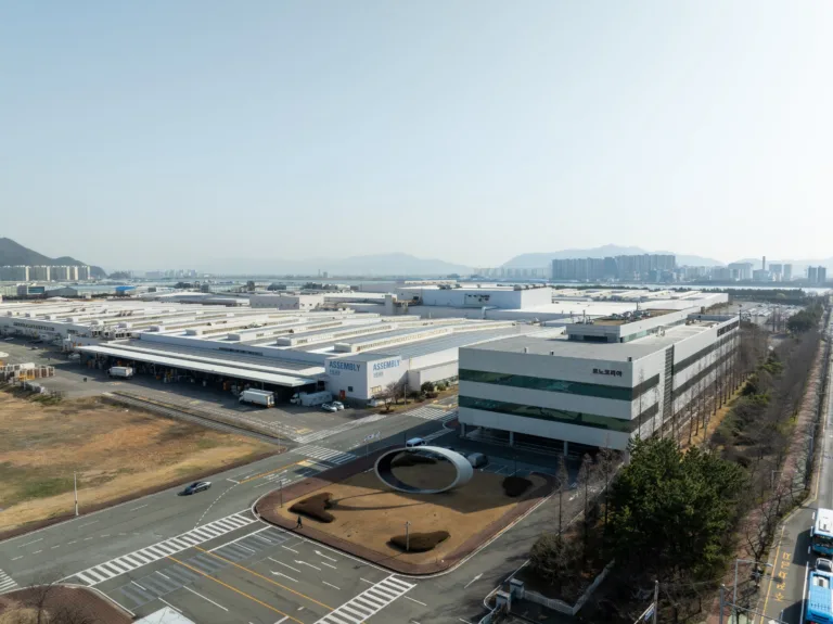 르노코리아 부산공장 전경