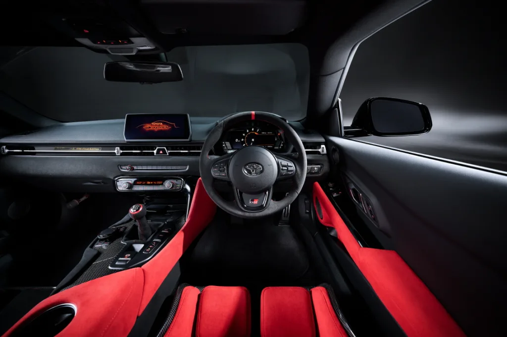 토요타 수프라 RZ A90 파이널 에디션(Toyota Supra RZ, A90 final edition スープラ RZグレードの一部改良モデルならびに特別仕様車 スープラ“A90 Final Edition”を発売)