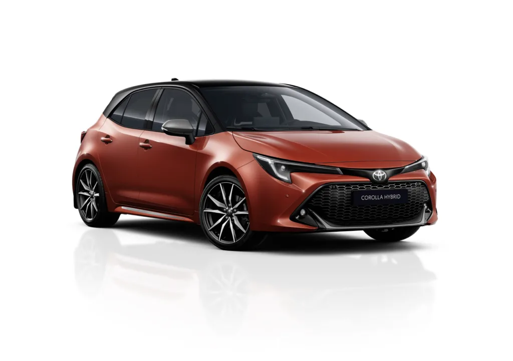 Toyota Corolla: new features introduced for the 2025 1 토요타 코롤라(Toyota Corolla: new features introduced for the 2025 Hatchback, Touring Sports and Sedan)