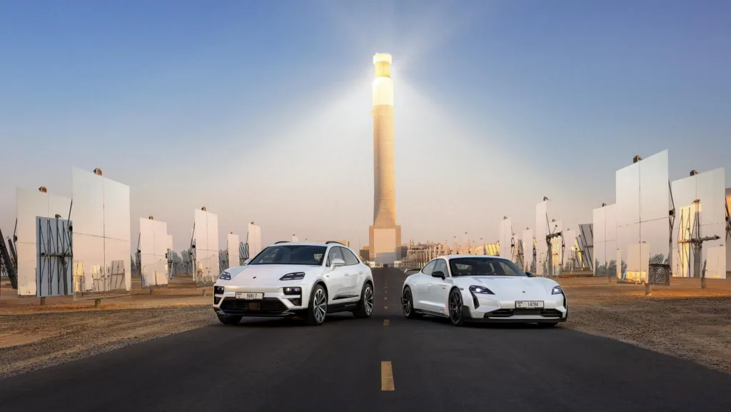 포르쉐 타이칸, 마칸 일렉트릭, 일렉트릭 뮤직 DJ와 3개의 광고 제작 3 포르쉐 마칸 일렉트릭 타이칸 터보 GT와 일렉트릭 뮤직 DJ 데이비드 게타 광고 캠페인(Speed of Light: Electrifying spectacle with David Guetta with Porsche Macan electric and Taycan Turbo GT)