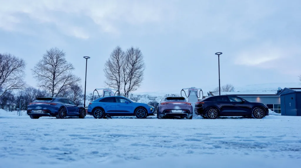 포르쉐 마칸 일렉트릭, 타이칸 크로스 투리스모 1500km 달리다 8 포르쉐 마칸 일렉트릭과 포르쉐 타이칸 크로스 투리스모의 시승(Electric roadtrip to the world's northernmost fast-charging station, porsche macan electric and porsche taycan cross turismo)