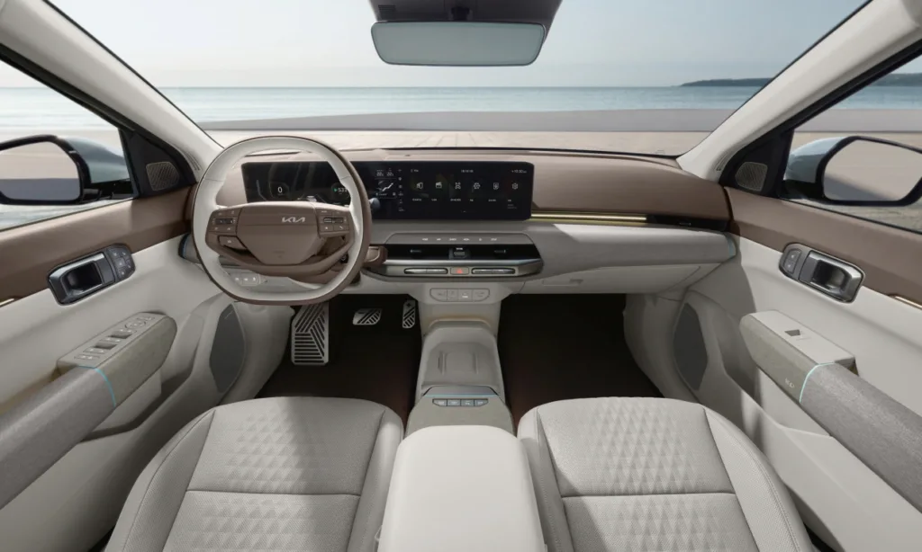 ‘더 기아 EV4' 사전 계약 시작, 새로운 전기 세단의 기준 만든다 5 더 기아 EV4 (The Kia EV4)