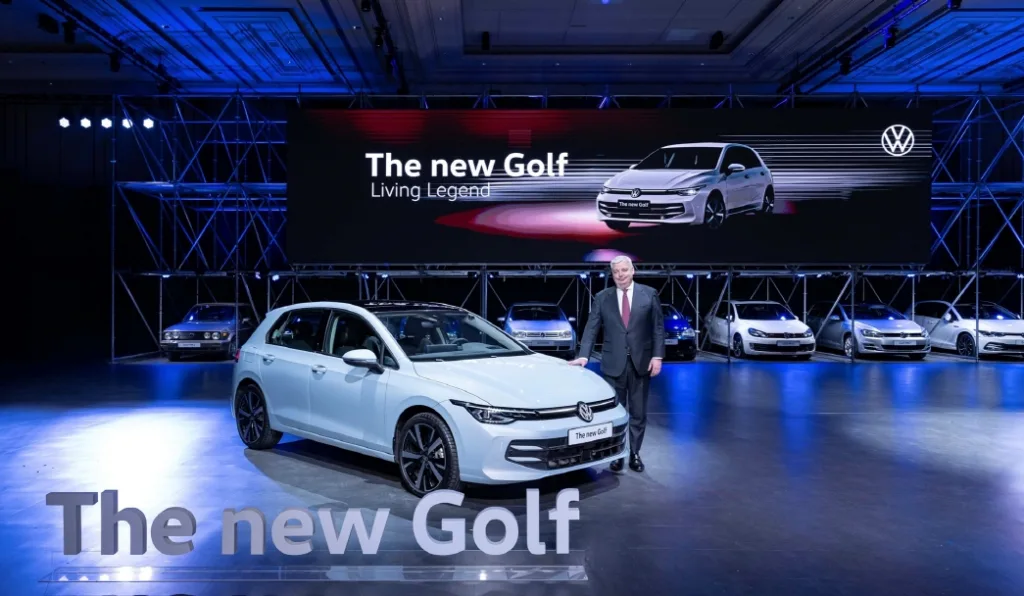 아반떼 가격 오르자 골프가 보였다…준중형 시장에 바람이 불까? 2 폭스바겐 신형 골프(Volkswagen Golf)