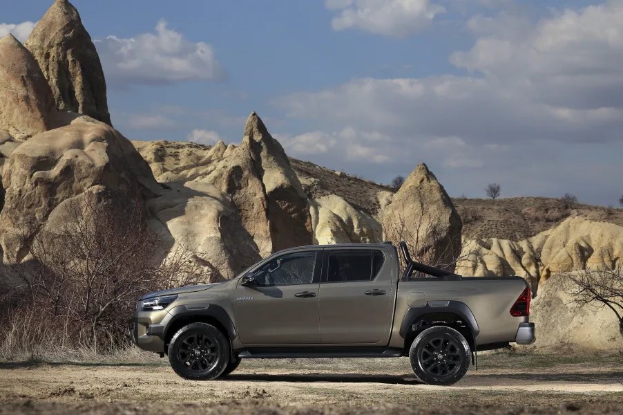 Toyota Hilux newly added hybrid 48V and GR SPORT II 4 2025 hiluxhybrid48v oxidebronze static 007 https://mobilityground.com/wp-content/uploads/2025/04/2025-hiluxgrsportll-red-dynamic-019.webp