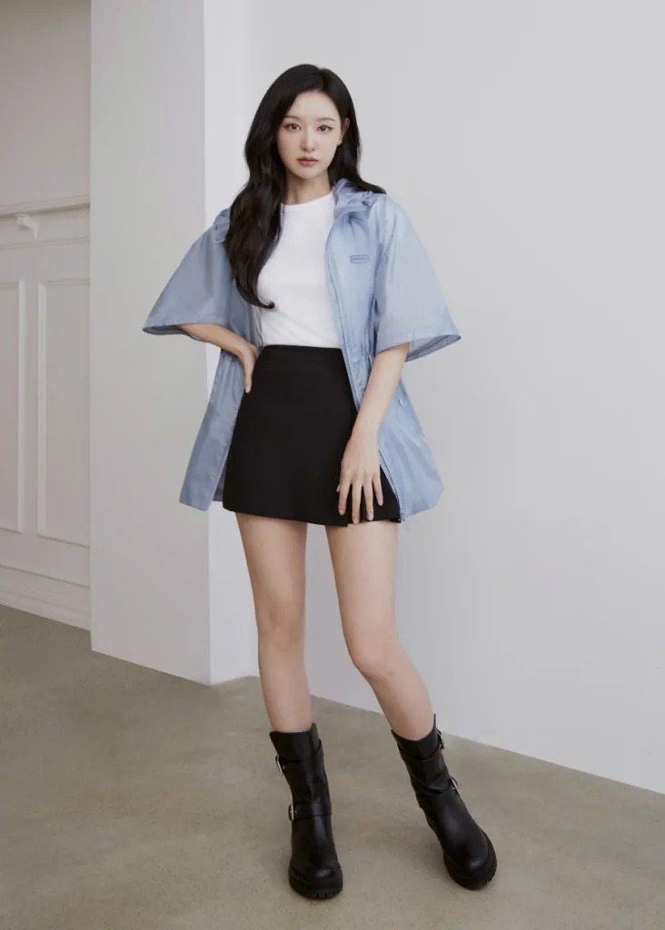 김지원이 봄이 온다, 듀베티카 '2025 프리 스프링 컬렉션' 화보 2 김지원 화보, 듀베티카 프리 스프링 컬렉션