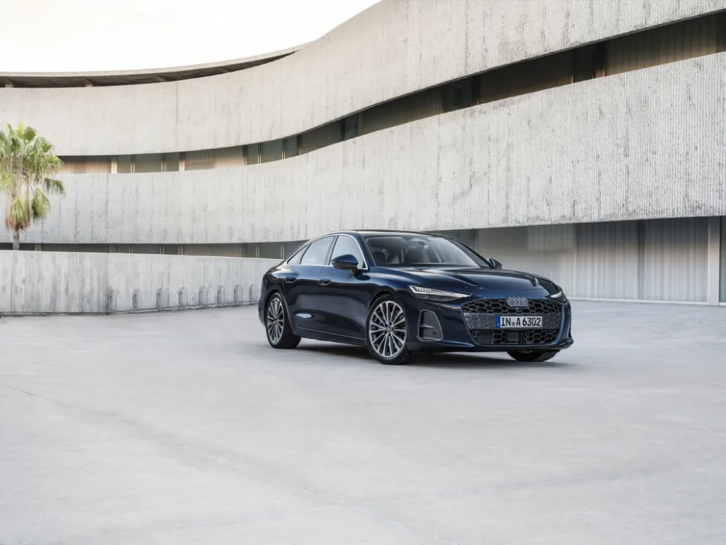 아우디 A6 세단, 가장 클래식한 비즈니스 세단 (Business class at its most elegant: the new A6 Sedan)