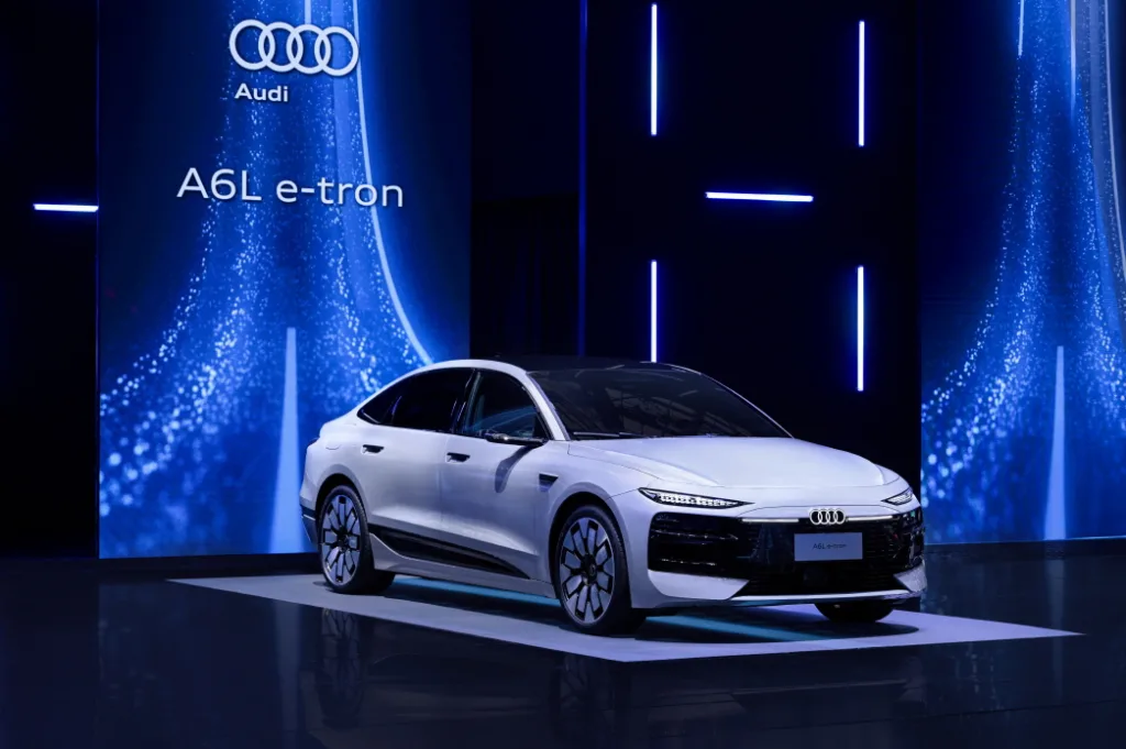아우디, 2025 상하이 모터쇼 신모델 발표 Audi A6L e-tron Static photo