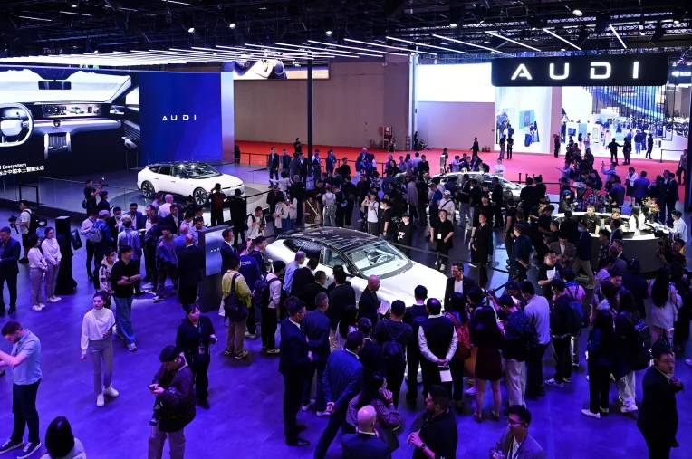 아우디, 2025 상하이 모터쇼 신모델 발표 At Auto Shanghai 2025, Audi and its joint venture partners FAW and SAIC are showcasing their product portfolio for China at a joint booth.