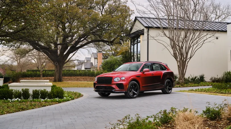 벤틀리 벤테이가 (The Victoris Bentaygas: new paint technology creates unique cars for charity)