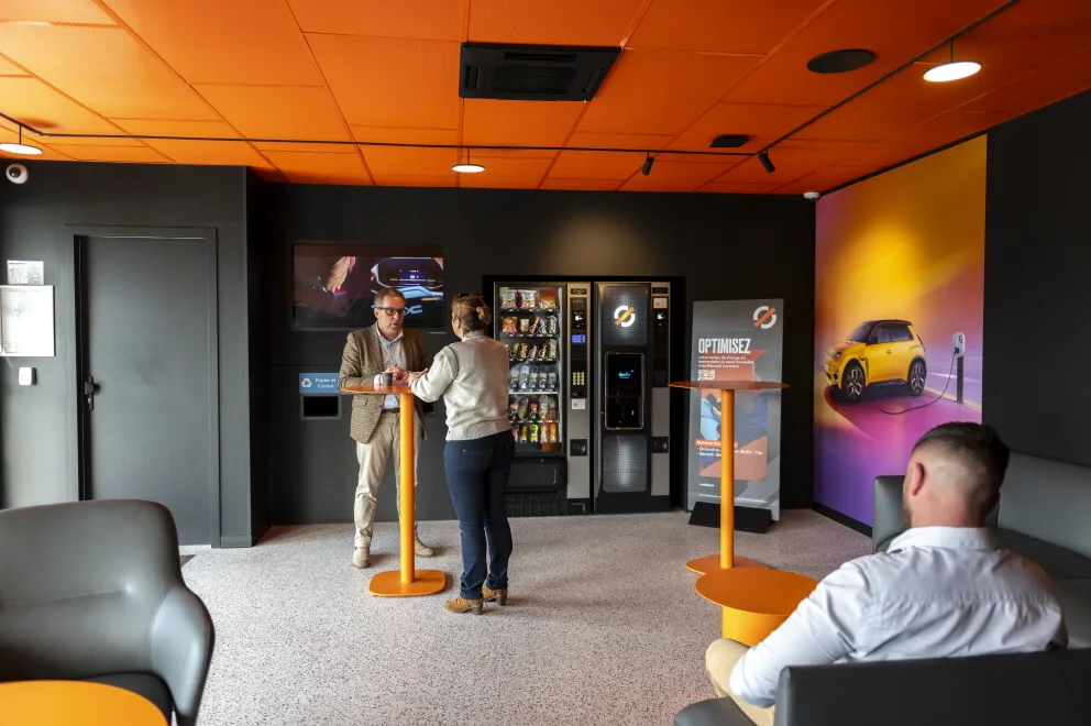 Mobilize Fast Charge redefines the ultra-fast charging experience for all 4 르노 모빌라이즈, 전기차 충전에 진심, 15분 충전에 400km 달린다(Mobilize Fast Charge redefines the ultra-fast charging experience for all)