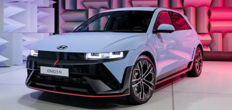 아이오닉 5 N 전기차 사운드의 비밀 (What does an electric car sound like? How sound designers infuse electrified driving with emotion)