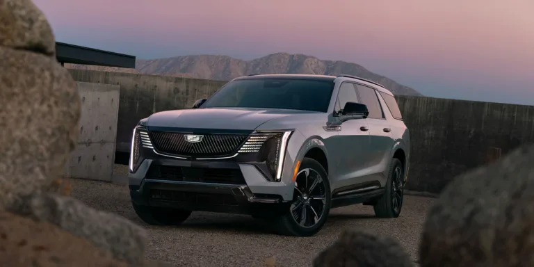 캐딜락 에스컬레이드 IQL (Cadillac reveals the all-electric 2026 ESCALADE IQL)