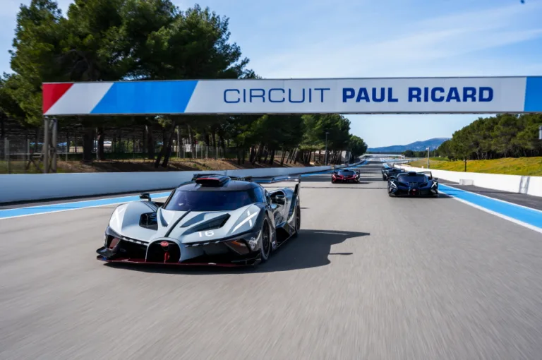 부가티 볼리드 고객 트랙 이벤트 (Feeling The Track: Bugatti Bolide Owners Take on Circuit Paul Ricard)