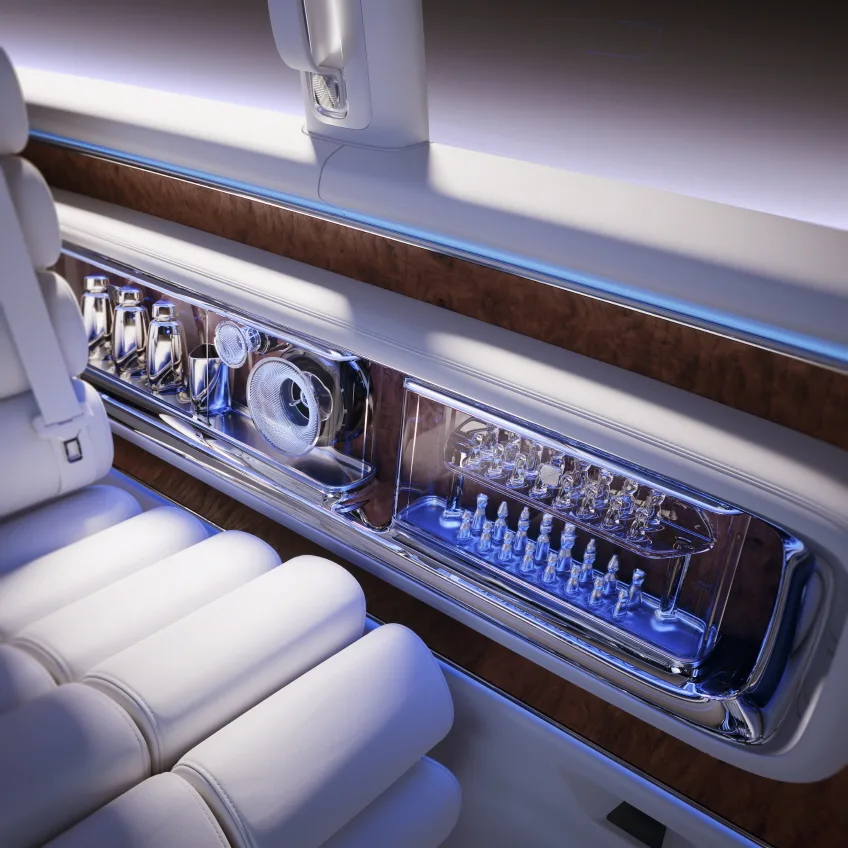 메르세데스-벤츠 비전 V (Dawn of a new era: the Vision V provides a glimpse of a new segment of luxury limousines)