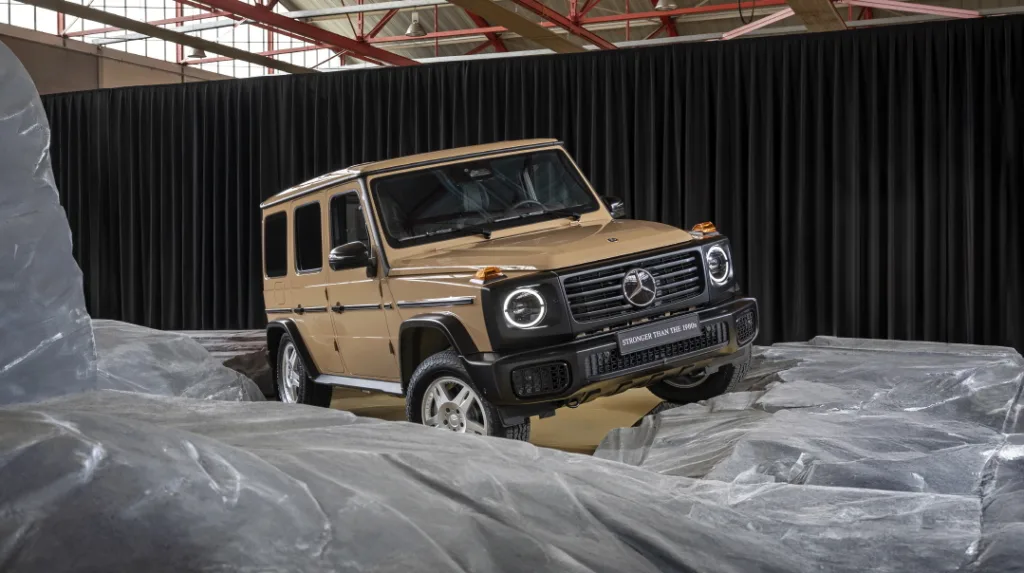 메르세데스-벤츠 G-클래스 (Highly exclusive: The Mercedes-Benz G-Class Edition STRONGER THAN THE 1980s celebrates the origins of the off-road icon)