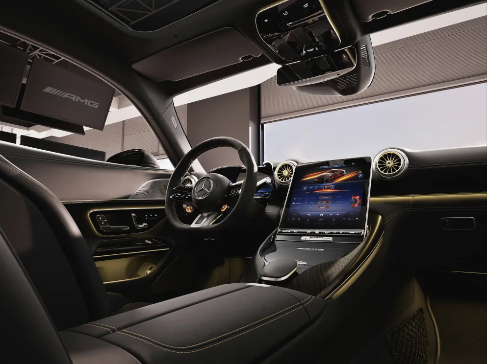 Mercedes-AMG for film F1 and AMG GT “APXGP Edition” 6 Mercedes-AMG GT 63 4MATIC+ „APXGP Edition“ Mercedes-AMG presents highly exclusive special edition for start of the new movie F1 – one of the most exciting and intense racing films of all time