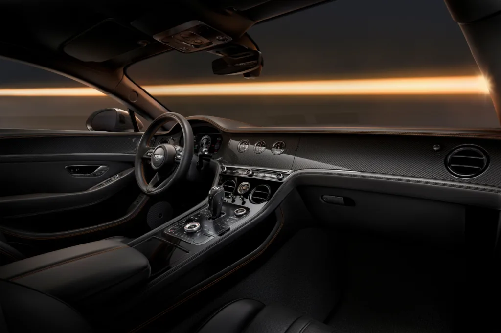 벤틀리 플라잉스퍼, 벤틀리 컨티넨탈 GT 블랙 에디션 (Black wings and Black Edition for Continental GT and Flying Spur families)