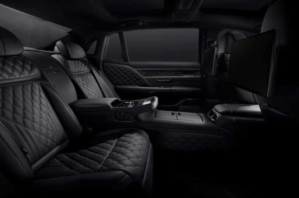 Genesis Interior Design Chief explains "What's Next?" 5 WHAT'S NEXT FOR GENESIS CABINS? GENESIS INTERIOR DESIGN CHIEF Jaeho Oh EXPLAINS