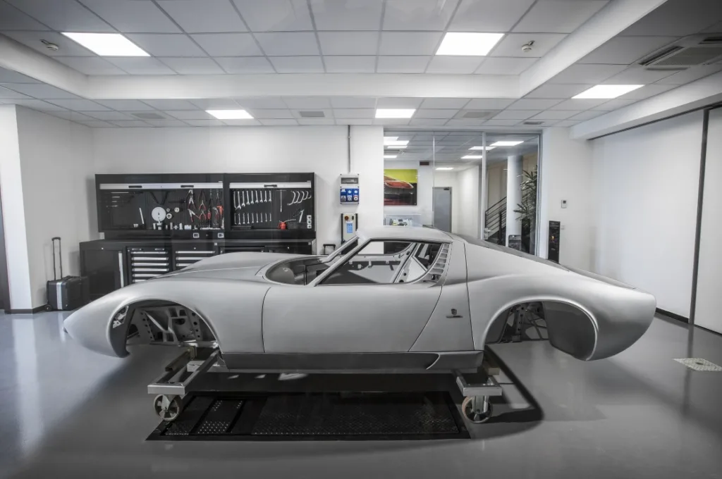 람보르기니, 폴로 스토리코 10주년 맞아 역사적 차량 보존 활동 조명 5 람보르기니 폴로 스토리코 10주년 (Automobili Lamborghini celebrates Polo Storico’s tenth anniversary)