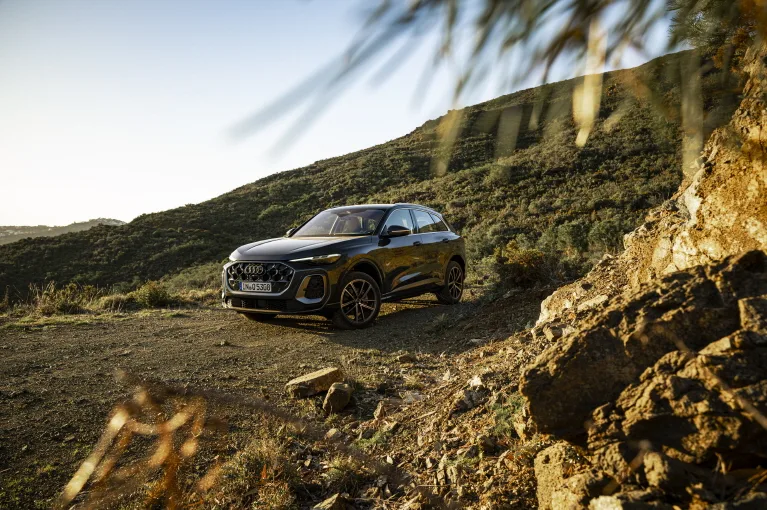 아우디 Q6 (The all-rounder for every day: the Audi Q5)