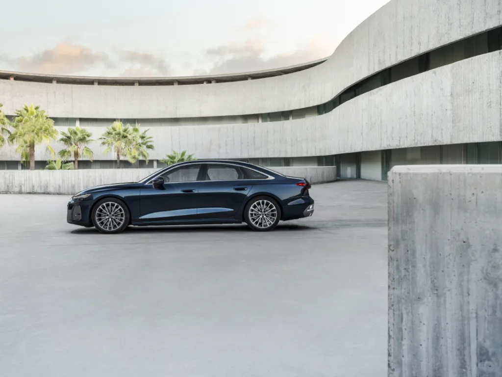 아우디 A6 풀체인지, 클래식하지만 미래 지향적 비즈니스 세단 등장 2 아우디 A6 세단, 가장 클래식한 비즈니스 세단 (Business class at its most elegant: the new A6 Sedan)