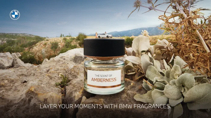 BMW fragrances open uo new 2 type of joy 2 BMW 향수 (Joy is the core value of the BMW brand. This goes far beyond sheer driving pleasure. With AMBERNESS and BERGAMOOD, BMW is now presenting two fragrances that turn the feeling most associated with the brand into an olfactory experience. The two eaux de parfum were created by Mavive, a company owned by the storied Italian Vidal family.)