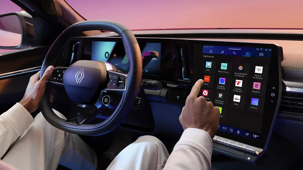 르노 세닉 E-테크 일렉트릭, (Scenic E-Tech electric: new features to make the EV life simpler and more pleasant than ever)