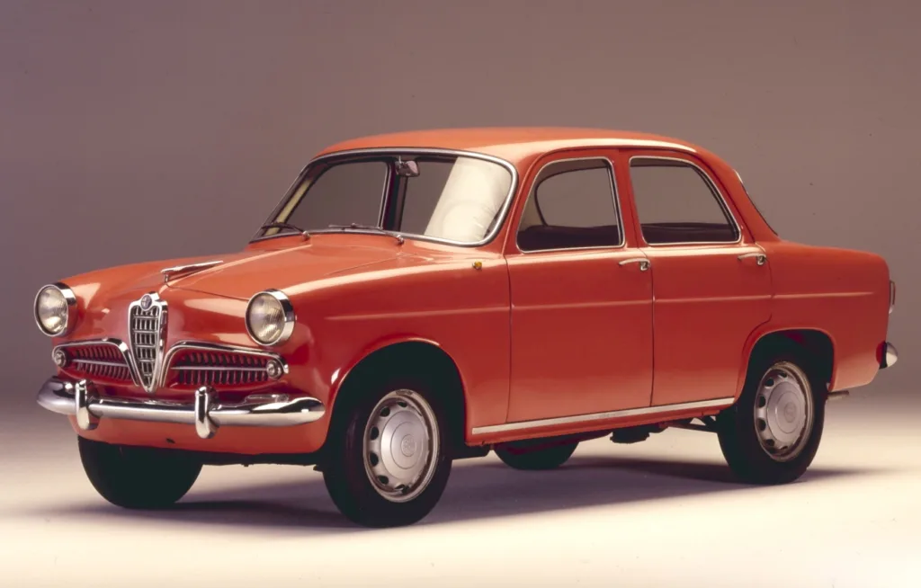 알파 로메오 줄리에타 베를리나, 70년 전 완성한 미래의 패밀리카 1 알파 로메오 줄리에타 베를리나 70주년 (The innovative and sporty Giulietta Berlina turns 70)