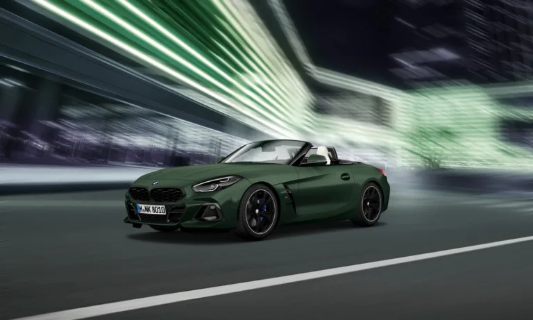 BMW 샵 온라인 30주년 기념 BMW Z4 M40i 프로즌 딥 그린 에디션