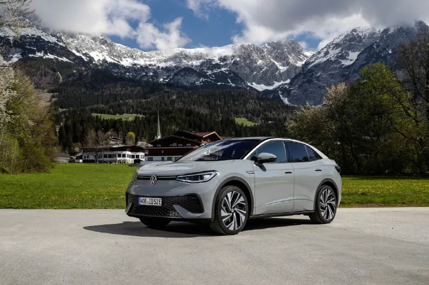 폭스바겐, 쿠페형 전기 SUV ID.5 고객 인도 시작, ID.4와 또 다른 느낌 1 폭스바겐 쿠페형 순수 전기 SUV ID.5