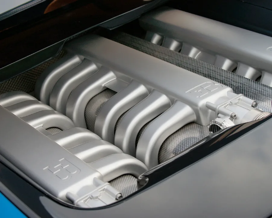 부가티 베이론 탄생의 비화, From vision to Veyron: the evolution of a Bugatti icon