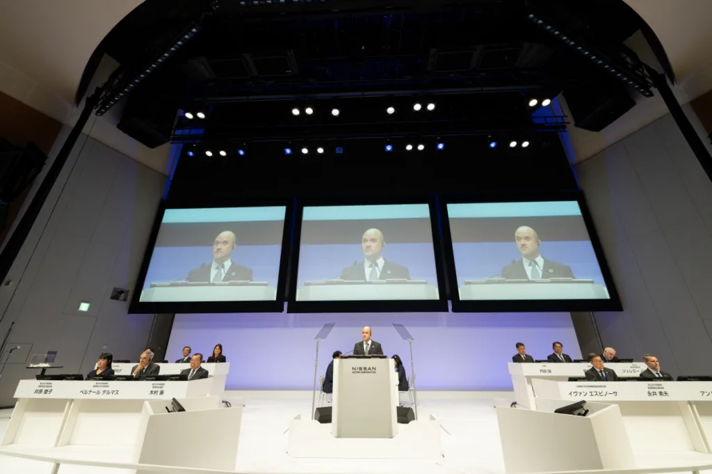 日産自動車株式会社（本社：神奈川県横浜市西区、社長：イヴァン エスピノーサ）は24日、第126回定時株主総会を、当社グローバル本社において開催しました。出席した株主数は1,071名で、所要時間は3時間6分でした。