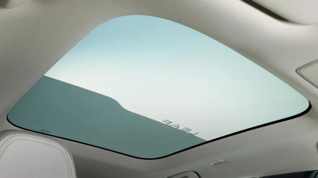 닛산 리프 개발팀의 인사이트, 70만 대 판매한 전기차 대중화 선구자 6 250529 02 LEAF Insights Design Image 03 https://mobilityground.com/wp-content/uploads/2025/06/e68da3a2f12e0653a3ebbcdbf66706b91e74bc07.webp