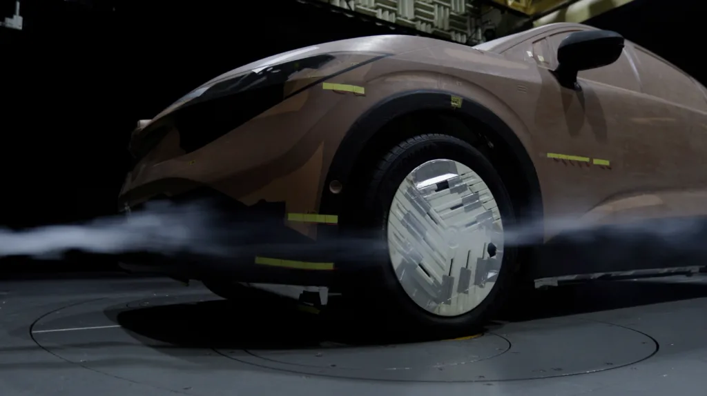 닛산 리프 개발팀의 인사이트, 70만 대 판매한 전기차 대중화 선구자 3 250529 02 LEAF Insights Design Image 05 https://mobilityground.com/wp-content/uploads/2025/06/e68da3a2f12e0653a3ebbcdbf66706b91e74bc07.webp