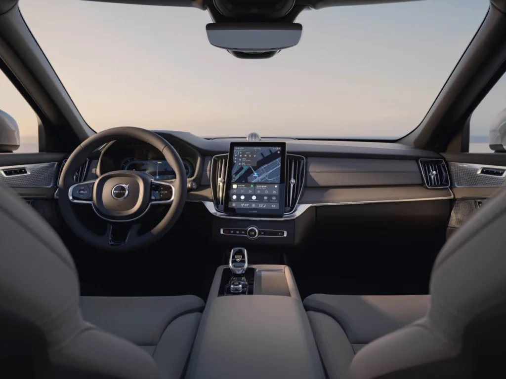 볼보 XC90, 에어 서스펜션이 이 트림에도 기본 장착? 사전 계약 시작 2 볼보 XC90, New Volvo XC90