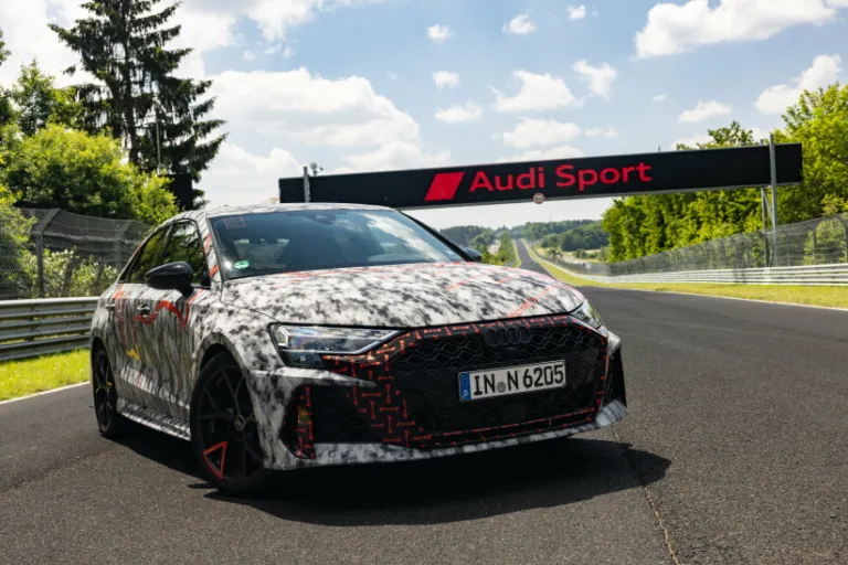 아우디 RS 3, A winning formula: emotional driving in the Audi RS 3