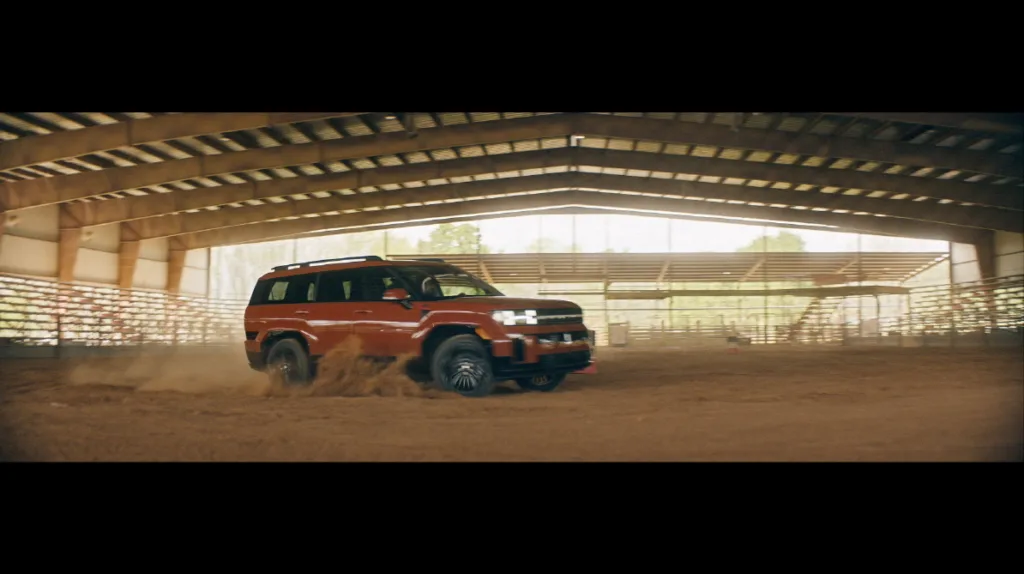 현대자동차, 싼타페 하이브리드, 투싼 하이브리드로 미국 NBA 광고, From Paris to Paris: French Cowboy Brings the Best of Both Worlds to Texas in New Advertising Campaign for Hyundai Hybrid Vehicles