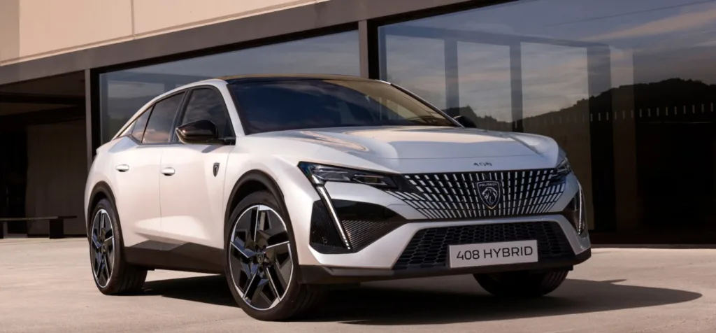 푸조 408 스마트 하이브리드(Peugeot 408 Smart Hybrid)