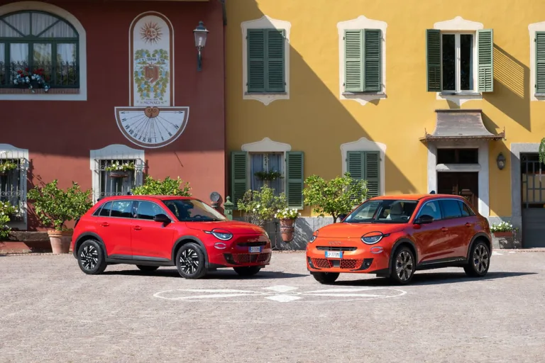 피아트 600, FIAT embraces ‘Summer of Colour’ with exclusive free paint offer on Fiat 600