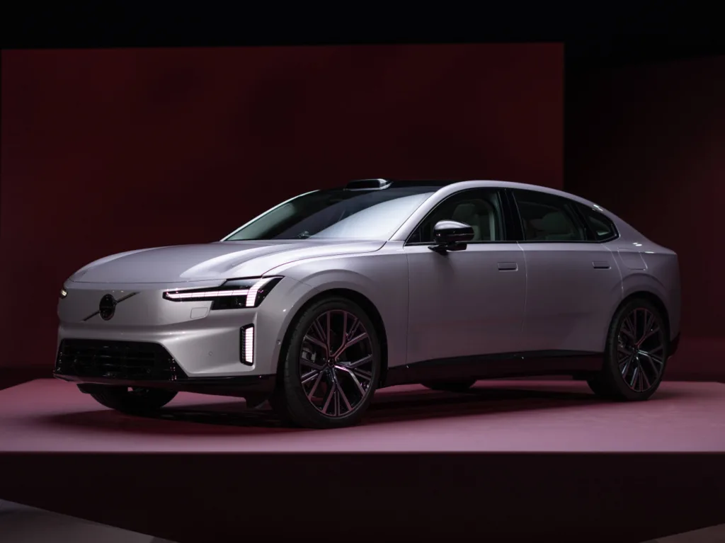 볼보 ES90, In a class of its own – here is the all-new, fully electric Volvo ES90