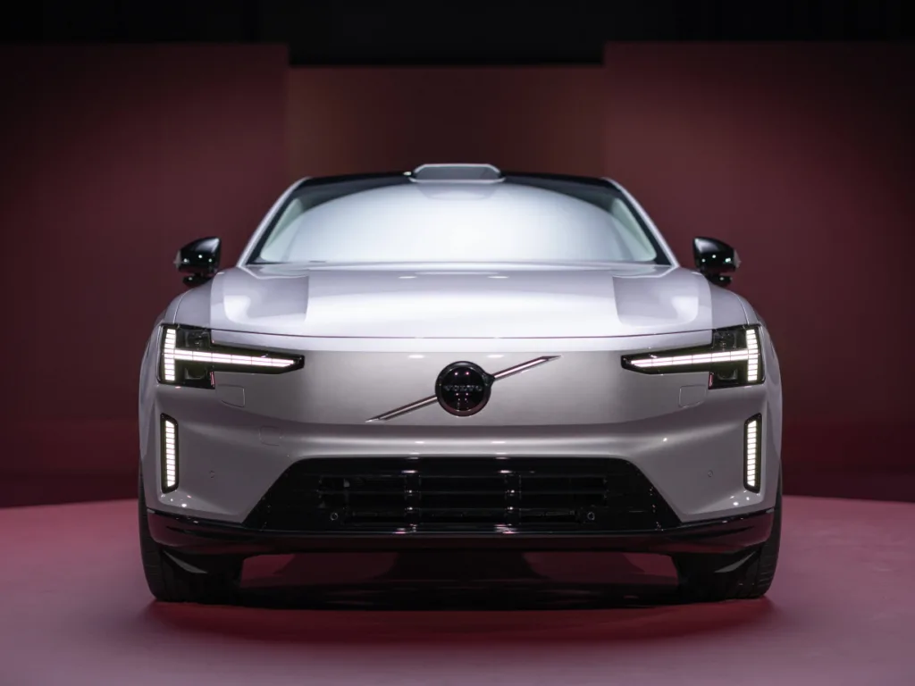 볼보 ES90, In a class of its own – here is the all-new, fully electric Volvo ES90