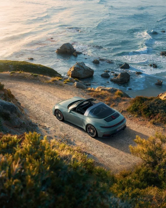 Porsche is expanding its range of all wheel drive versions of the 911 8 https://mobilityground.com/wp-content/uploads/2025/07/Porsche-is-expanding-its-range-of-all-wheel-drive-versions-of-the-911-1.webp