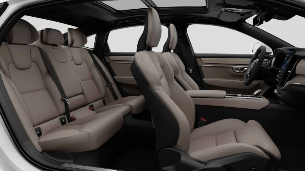 볼보 S90 울트라 후륜 에어 서스펜션! XC90·XC60 이어 확대 3 볼보자동차코리아 후륜 에어 서스펜션 적용된 S90 런치 에디션(Launch Edition) 50대 한정 판매 실시