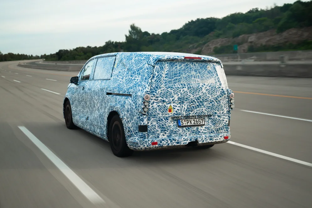 메르세데스-벤츠 VLE 2026년 출시 확정, 1,100km 테스트 성공 4 Mercedes-Benz VLE succeeds in next major development steps