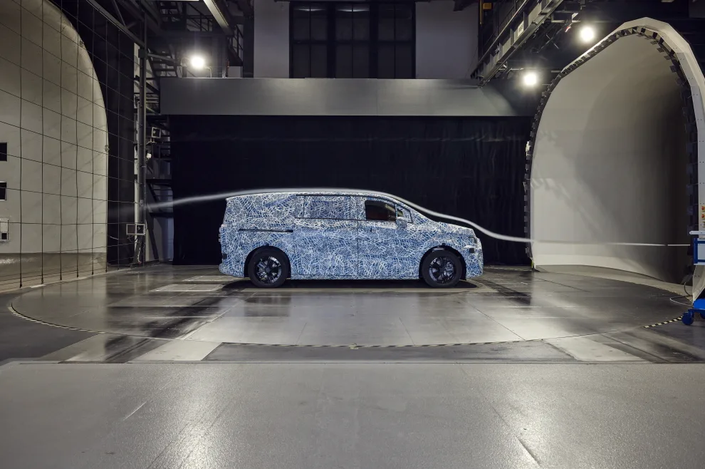 메르세데스-벤츠 VLE 2026년 출시 확정, 1,100km 테스트 성공 2 25c0121 020 https://mobilityground.com/wp-content/uploads/2025/08/25c0121_007.webp