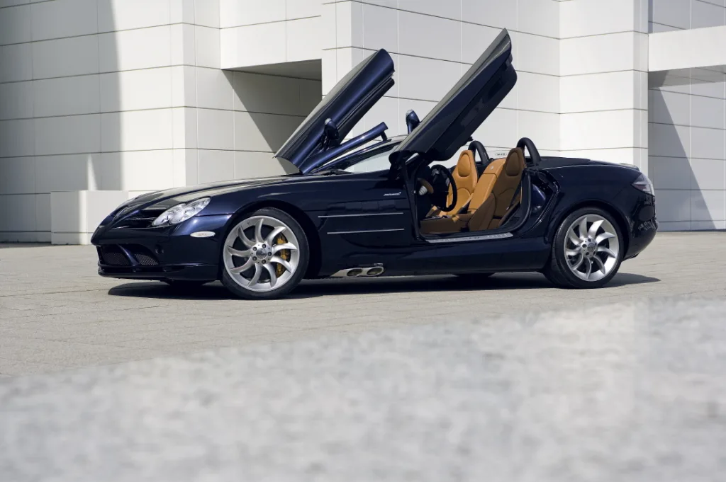 2007년 벤츠 SLR 맥라렌 로드스터의 특별한 스토리, 그 비밀은? 8 25c0153 012 https://mobilityground.com/wp-content/uploads/2025/08/25c0153_002.webp