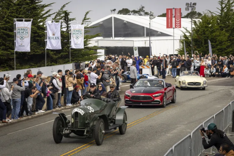 메르세데스-벤츠 페블비치 콩쿠르 델레강스, Great cinema, hot tyres and an award-winning 115-year-old Benz icon: Mercedes-Benz Classic at the Pebble Beach Automotive Week