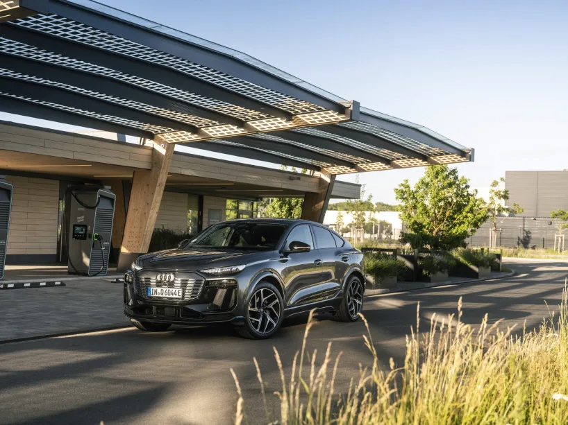 아우디 Q6 스포트백 e-트론, 10분 충전 시간도 즐거운 여행의 동반자 2 A250902 medium https://mobilityground.com/wp-content/uploads/2025/08/A250891_medium.webp