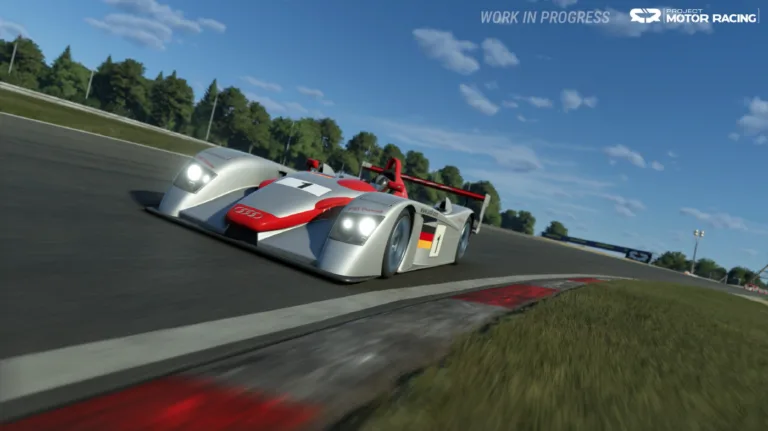 아우디 R8 르망 Le Mans legend on display: Audi Tradition at gamescom