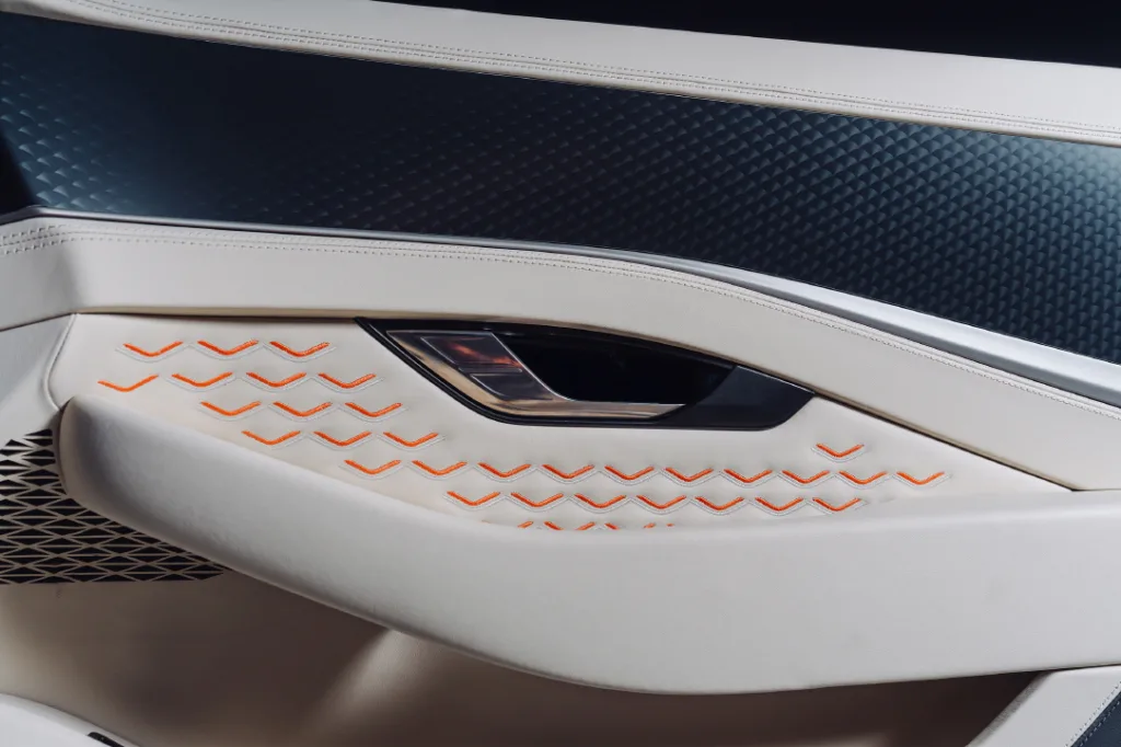 First Customer Batur Convertible Complete 13 https://mobilityground.com/wp-content/uploads/2025/08/First-Customer-Batur-Convertible-Complete-2.webp